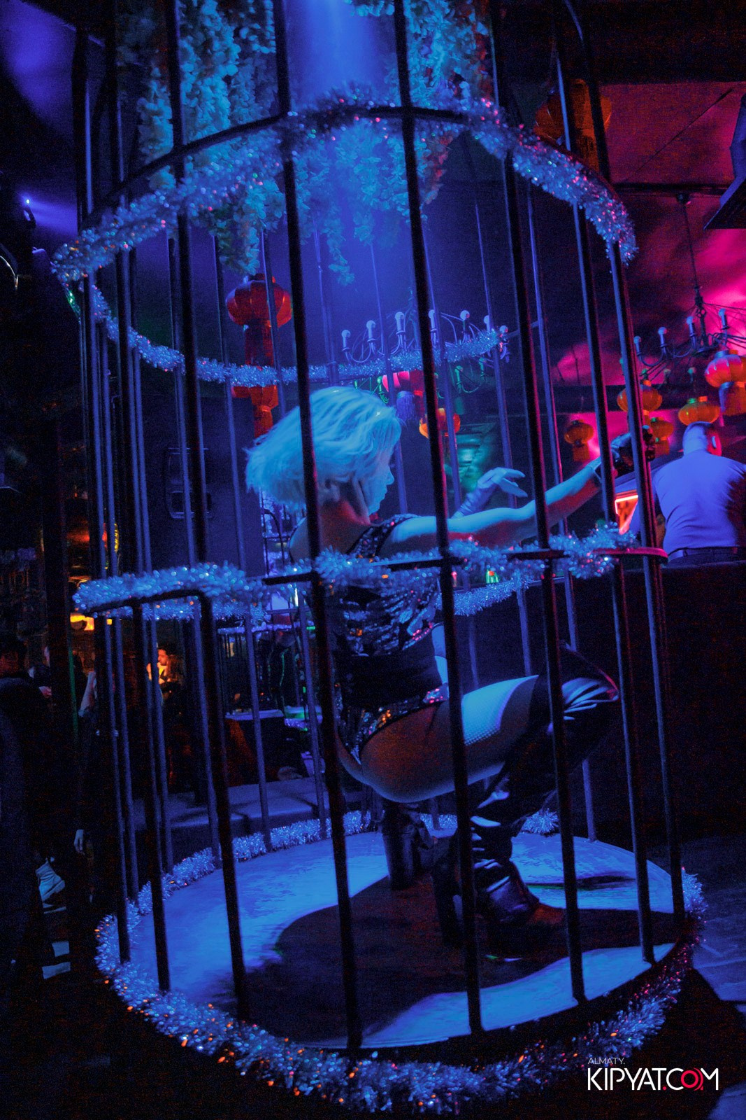 UYAT EMES BAR. КИПЯТКОМ АЛМАТЫ! Фотосъемка мероприятий в Алматы