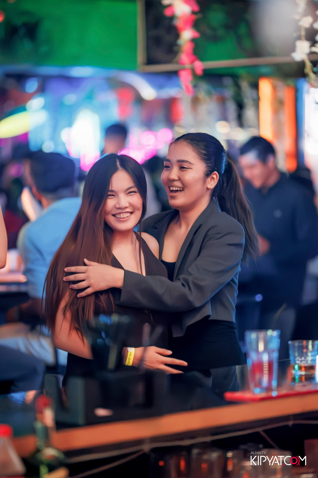 BHB. КИПЯТКОМ АЛМАТЫ!