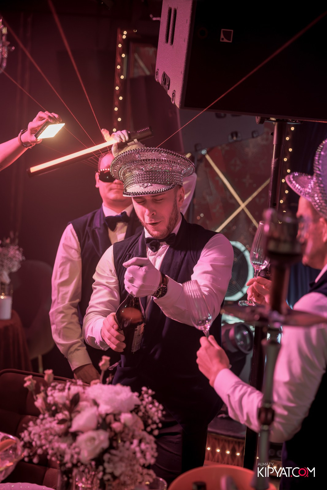 MARUV THE THEATER. КИПЯТКОМ АЛМАТЫ!