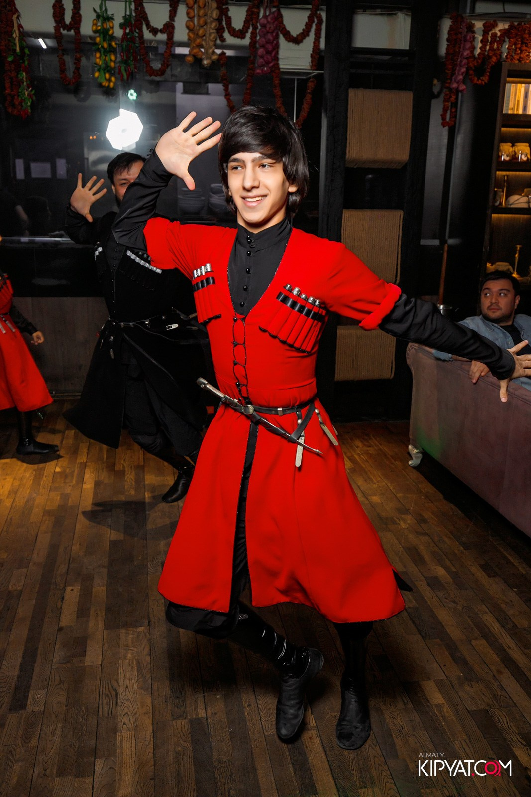 ВАХТАНГУРИ. КИПЯТКОМ АЛМАТЫ!