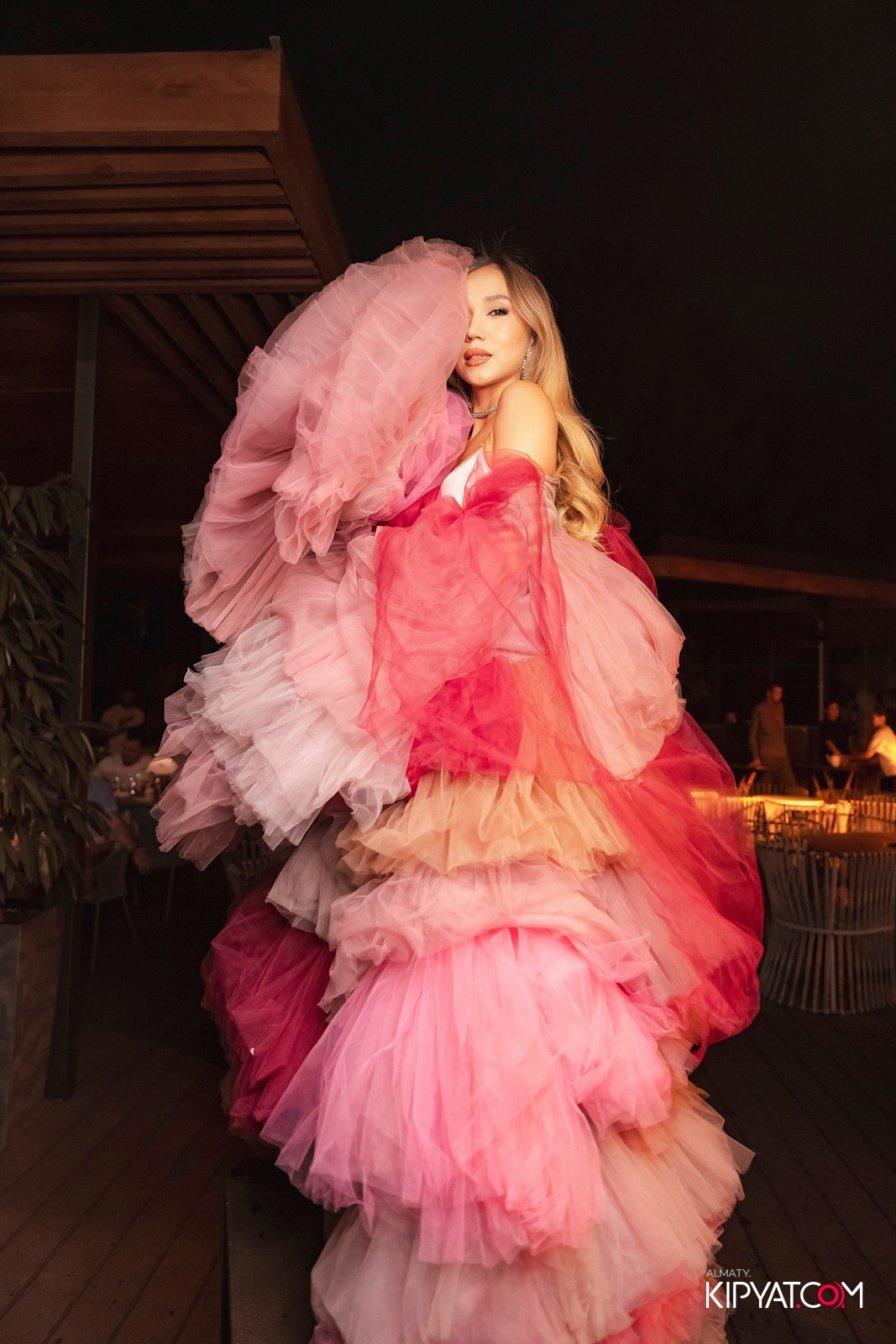 QUЕЕN. КИПЯТКОМ АЛМАТЫ!