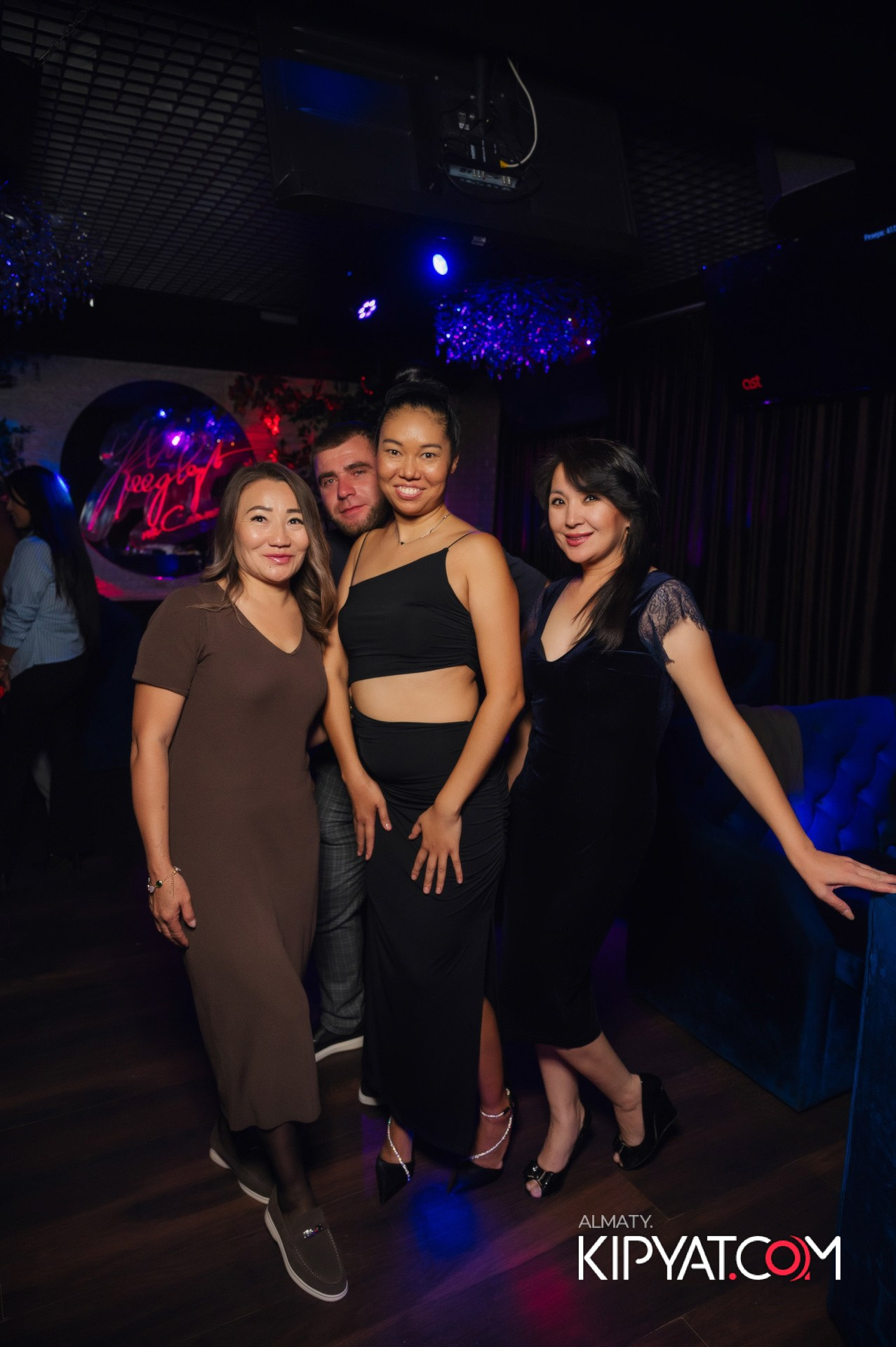 Ухо и медведь на Саина. КИПЯТКОМ АЛМАТЫ!