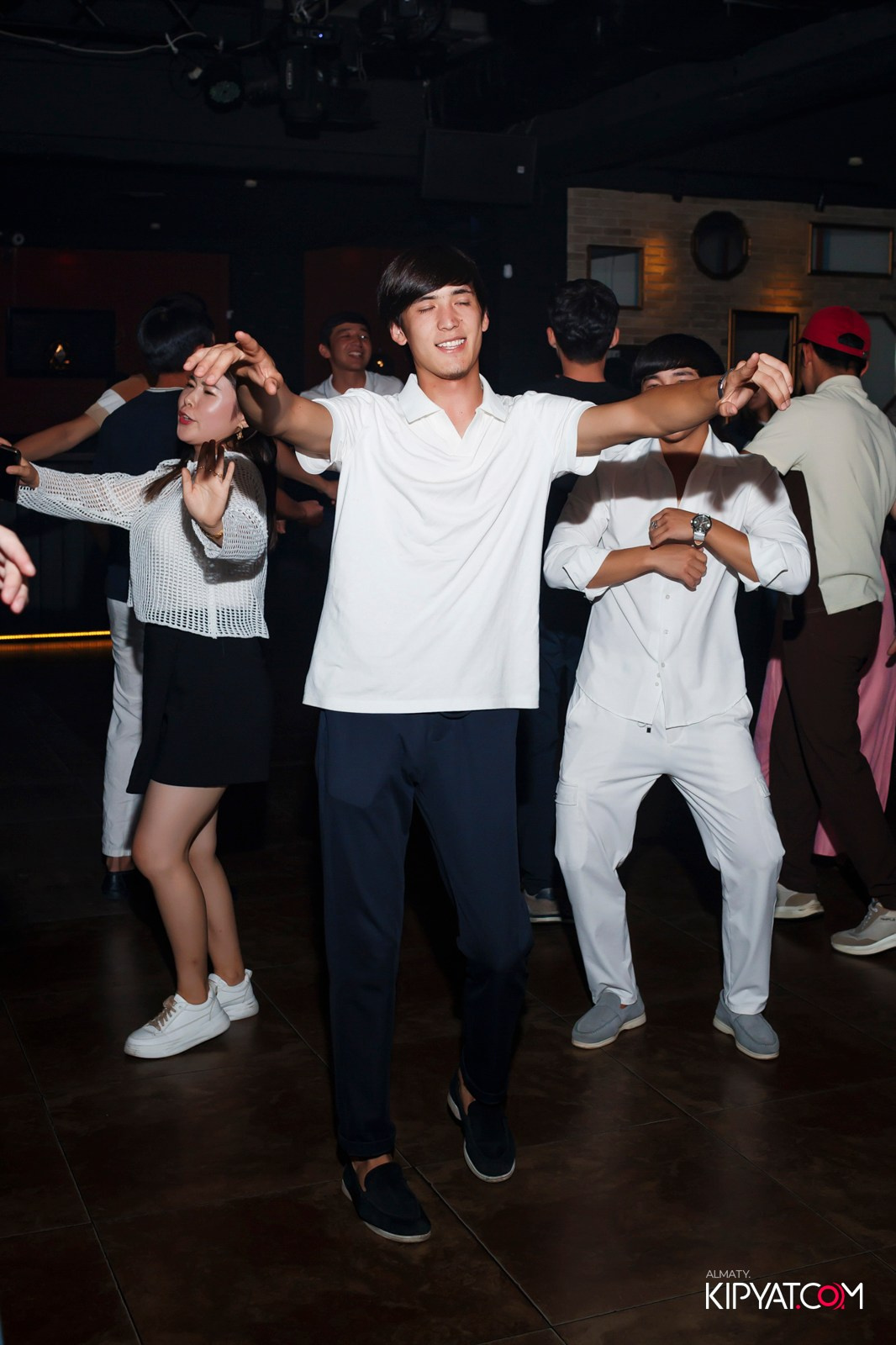 ARAGOSTA. КИПЯТКОМ АЛМАТЫ! Фотосъемка мероприятий в Алматы