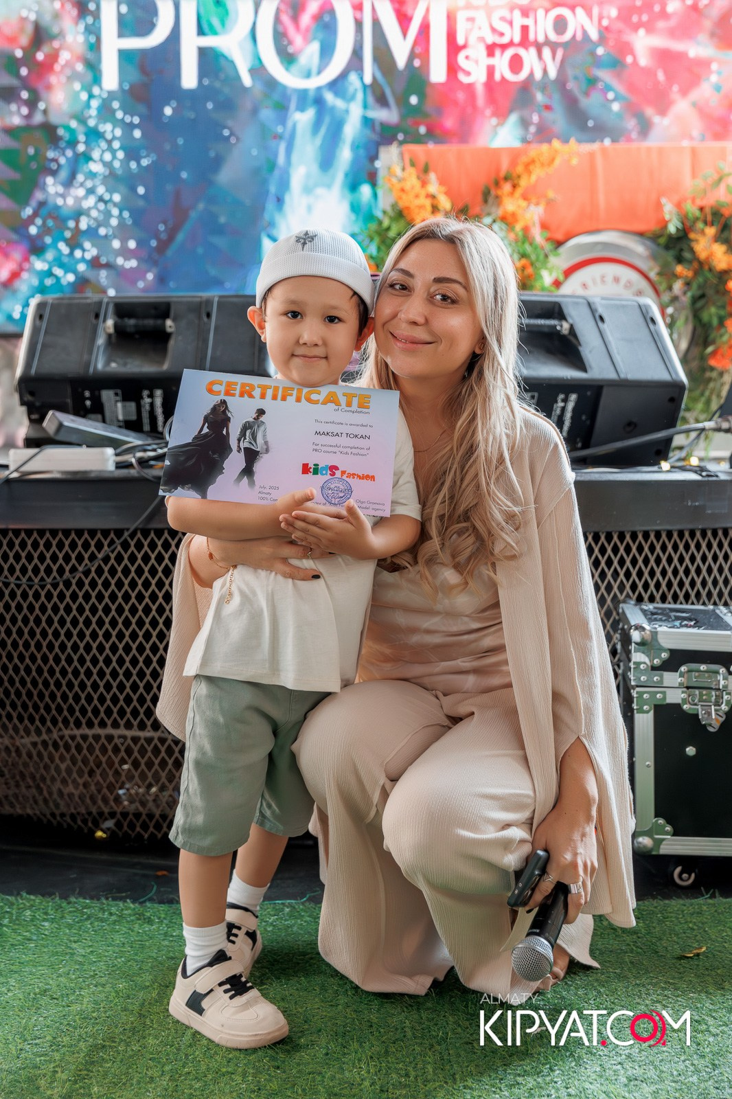 PROM KIDS FASHION SHOW. КИПЯТКОМ АЛМАТЫ!