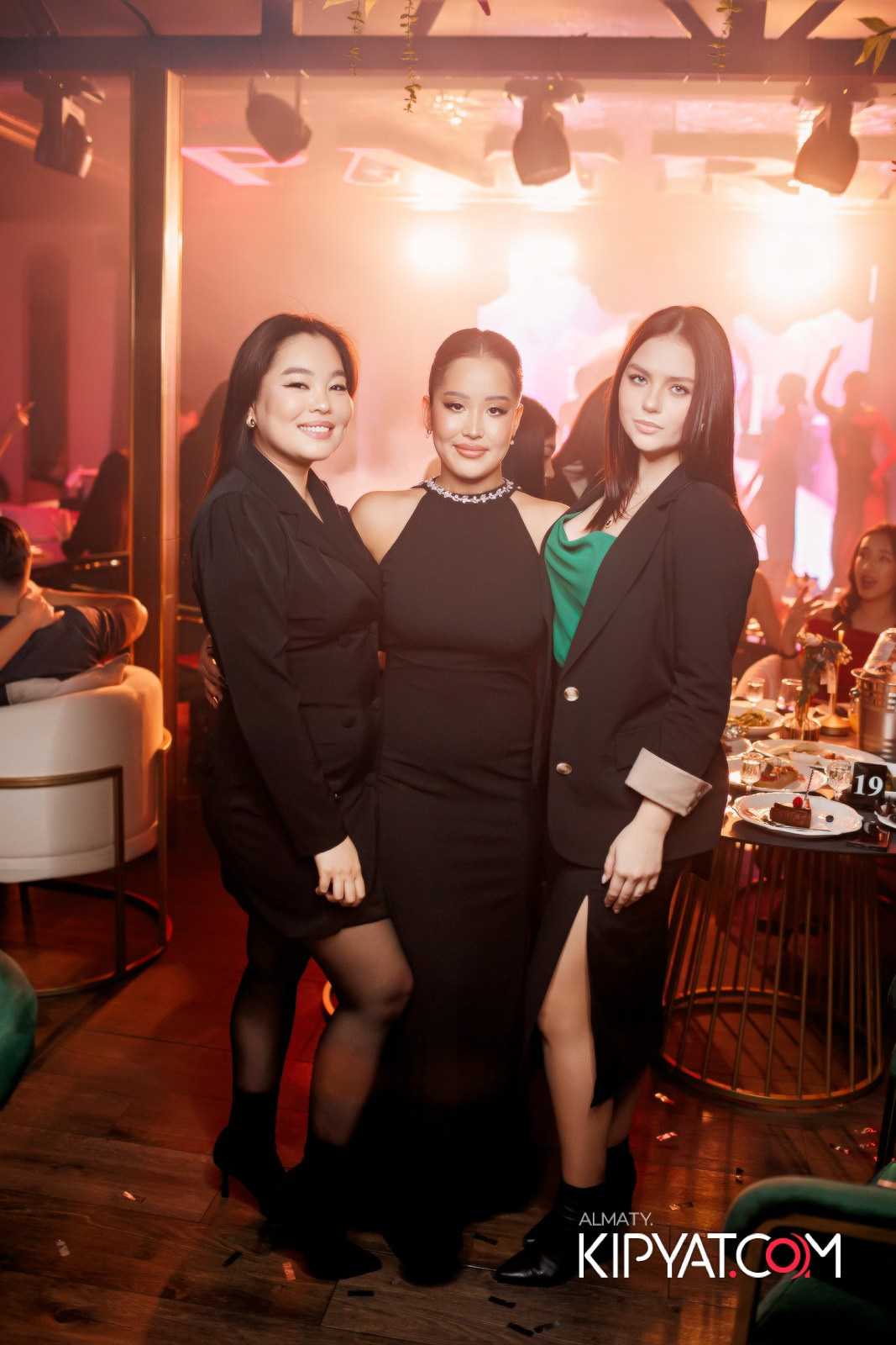 PATRIKI RESTAURANT. КИПЯТКОМ АЛМАТЫ!