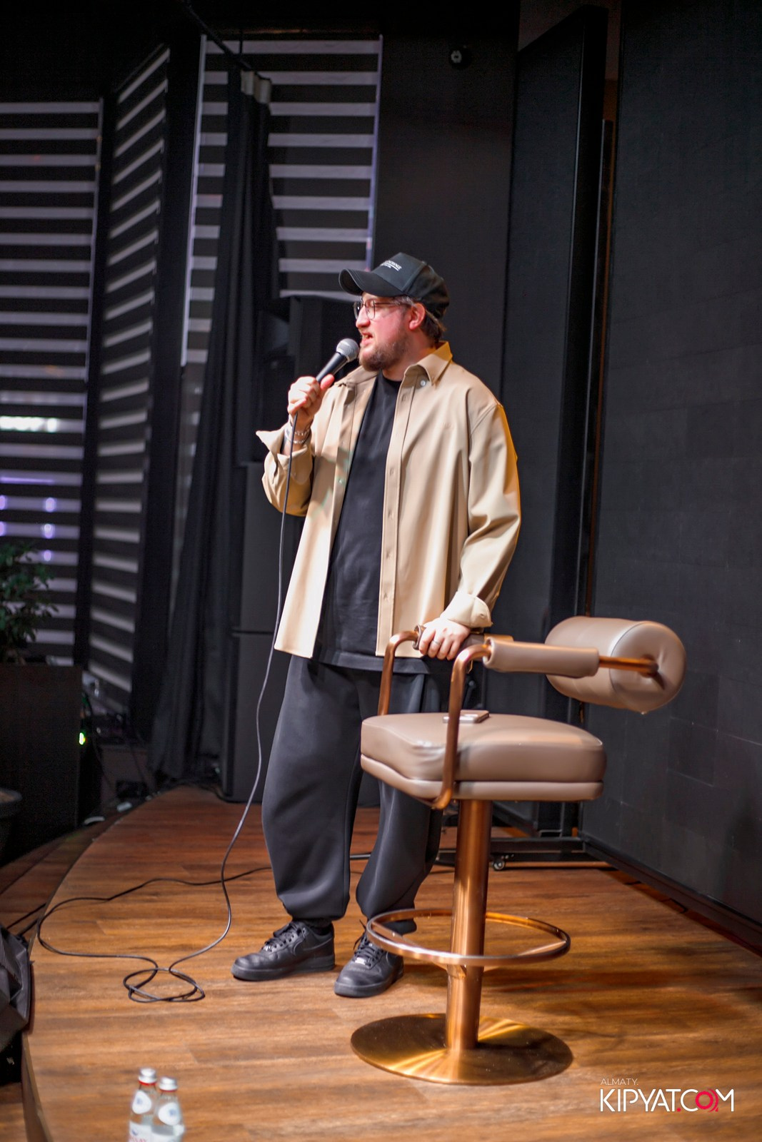 STAND UP КОНЦЕРТ АЛЕКСАНДРА МЕРКУЛЬ. КИПЯТКОМ АЛМАТЫ! Фотосъемка мероприятий в Алматы