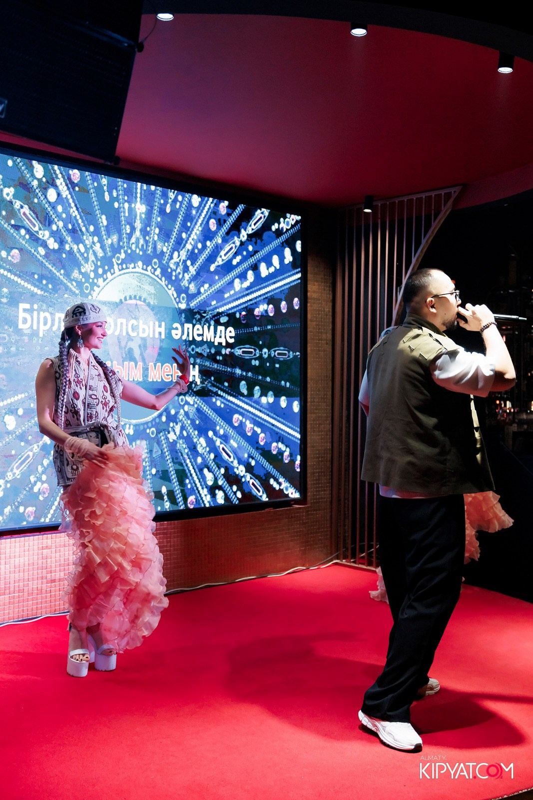 ЗАЯ, НА БИС. КИПЯТКОМ АЛМАТЫ! Фотосъемка мероприятий в Алматы