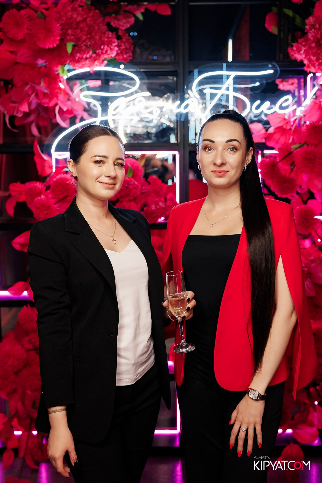 ЗАЯ, НА БИС. КИПЯТКОМ АЛМАТЫ!