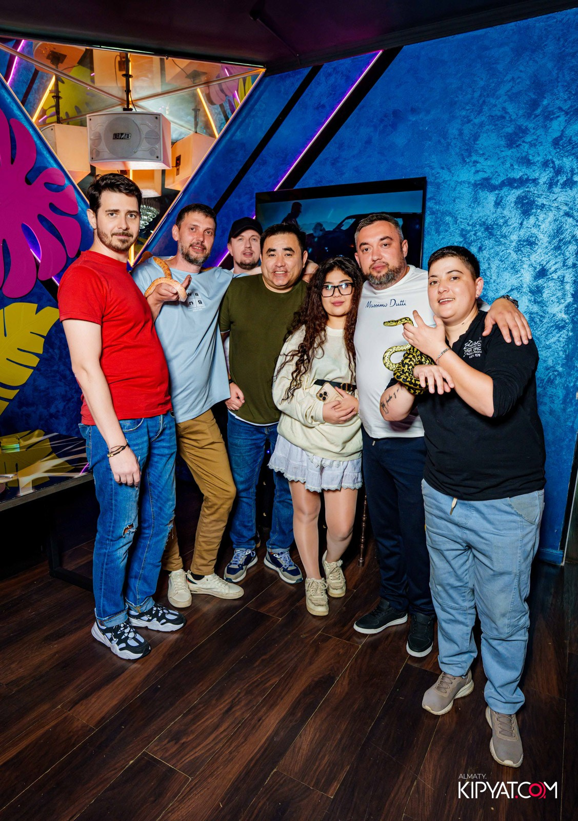 УХО И МЕДВЕДЬ НА САИНА. КИПЯТКОМ АЛМАТЫ!