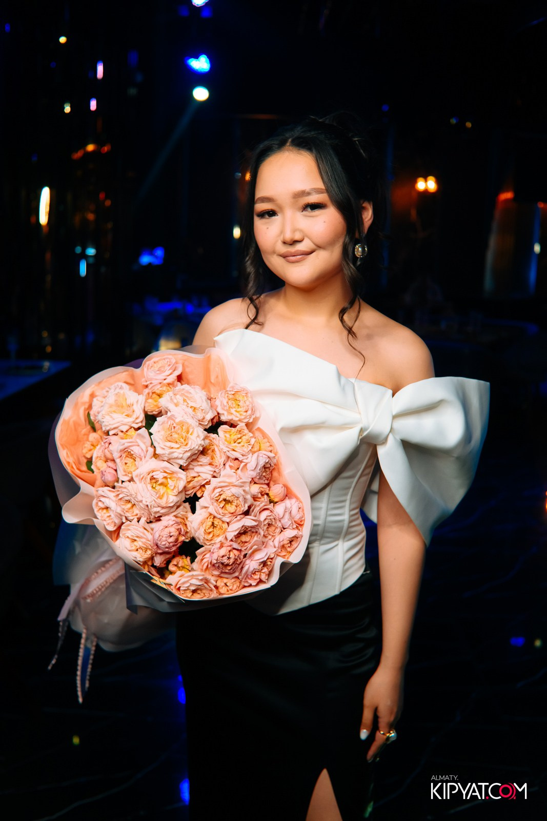 MOOD KARAOKE & TERRACE. КИПЯТКОМ АЛМАТЫ!