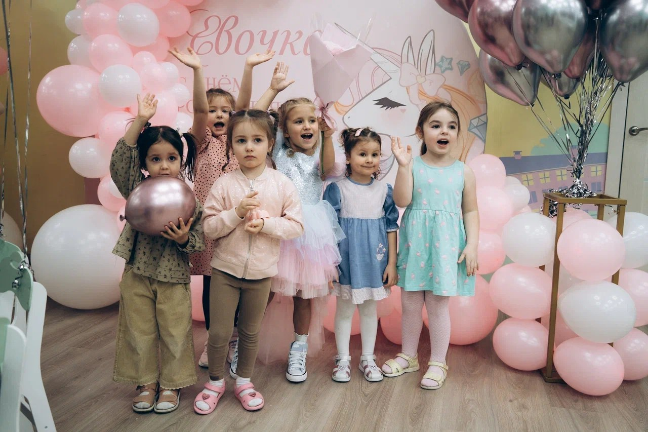 День рождения Евы. Главная