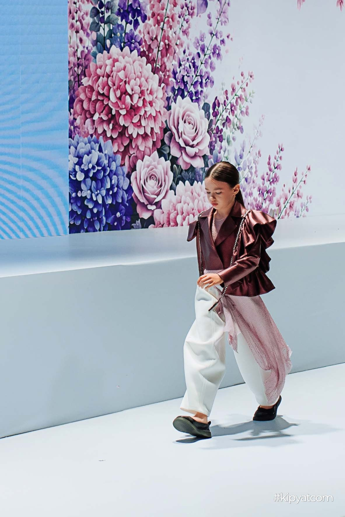 KAZAKHSTAN FASHION WEEK SHYMKENT «11 SEASON» KIDS. Кипятком Шымкент