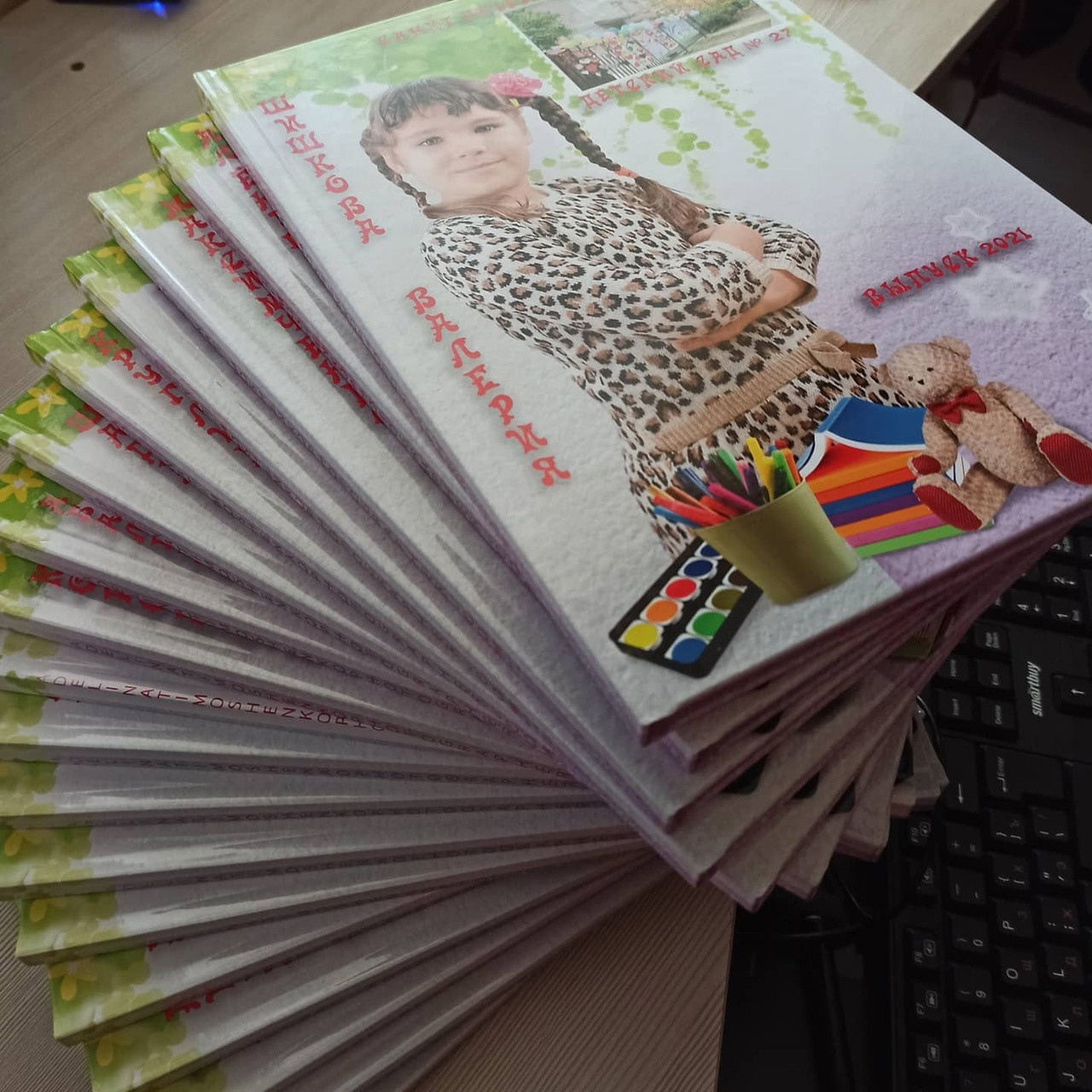 Выпускные фотокниги для детского сада и школы. Свадебный семейный детский фотограф в Санкт Петербурге Аделина Тимошен