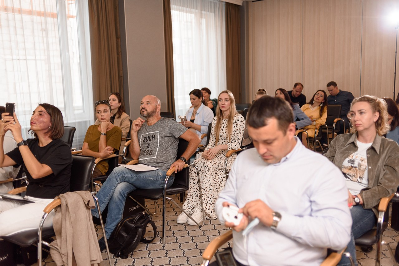 Презентация Donolux. Фотограф Дарья Мустафина, Тюмень