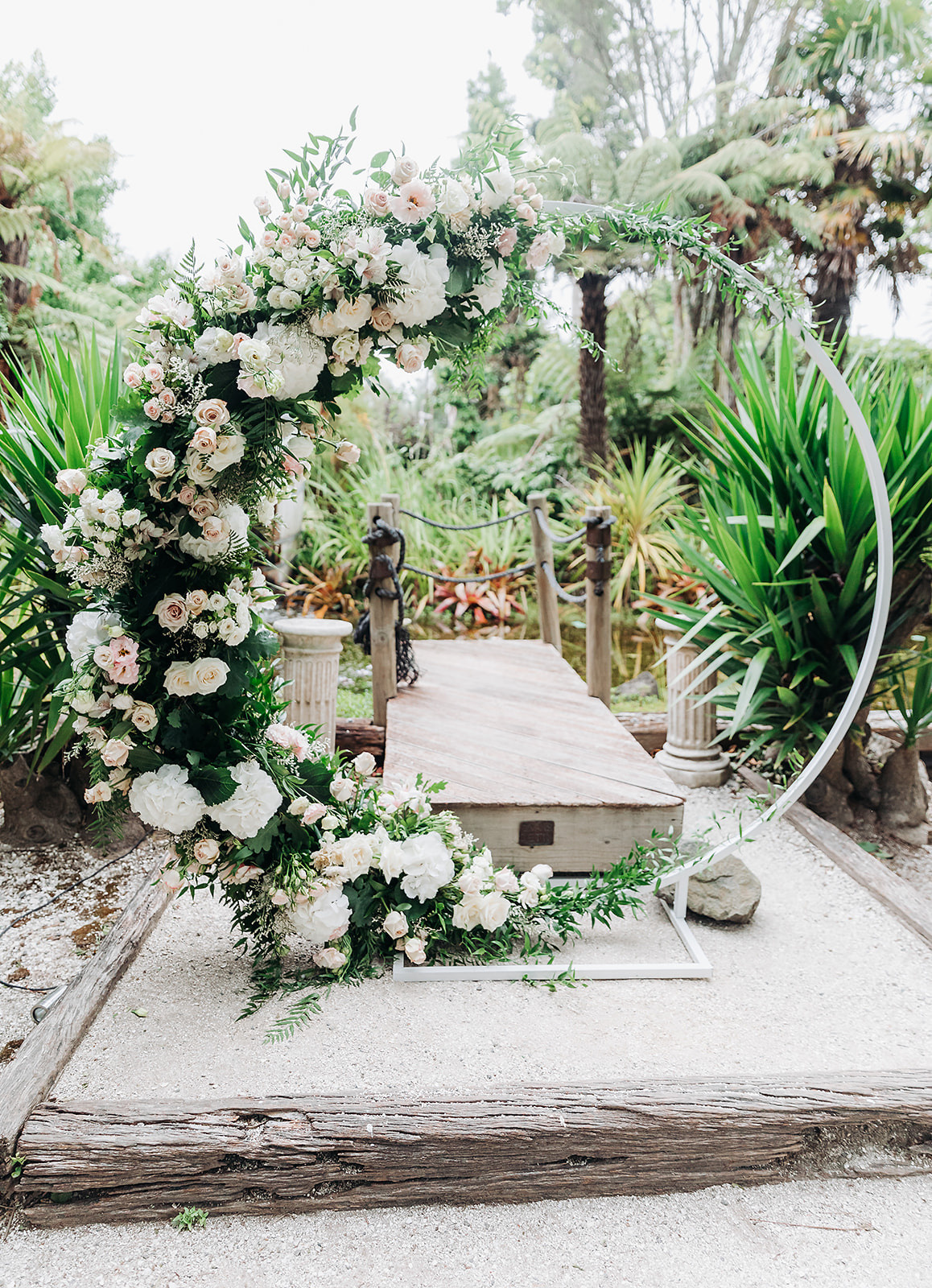 Wedding photographer in Tbilisi & Saint-Petersburg (Spb). Destination wedding photographer Peter Letu