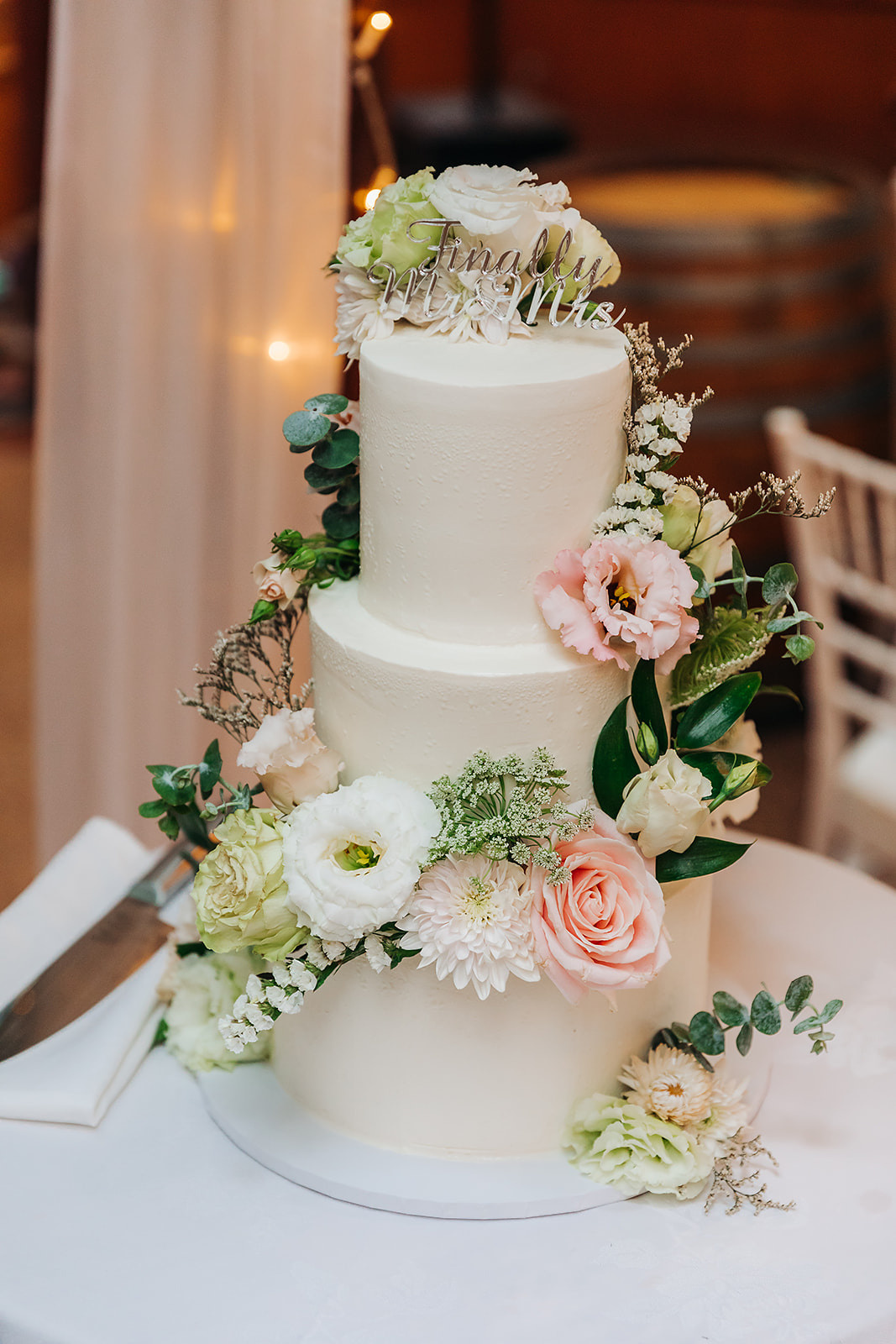 Wedding photographer in Tbilisi & Saint-Petersburg (Spb). Destination wedding photographer Peter Letu