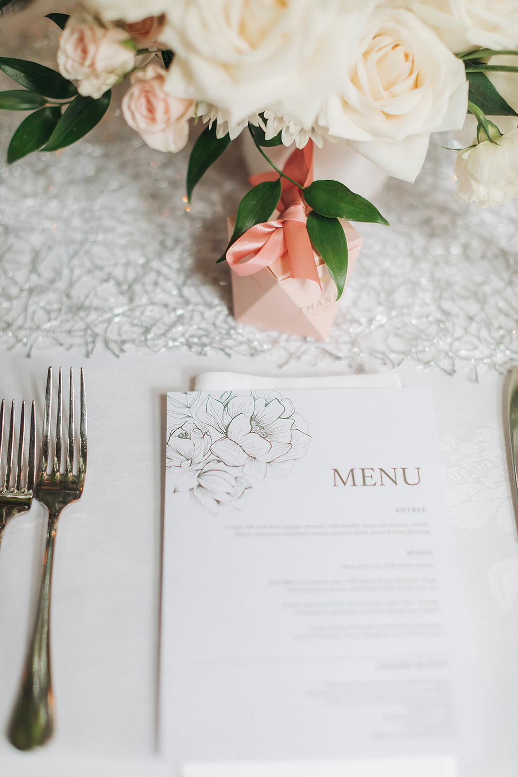 Wedding photographer in Tbilisi & Saint-Petersburg (Spb). Destination wedding photographer Peter Letu