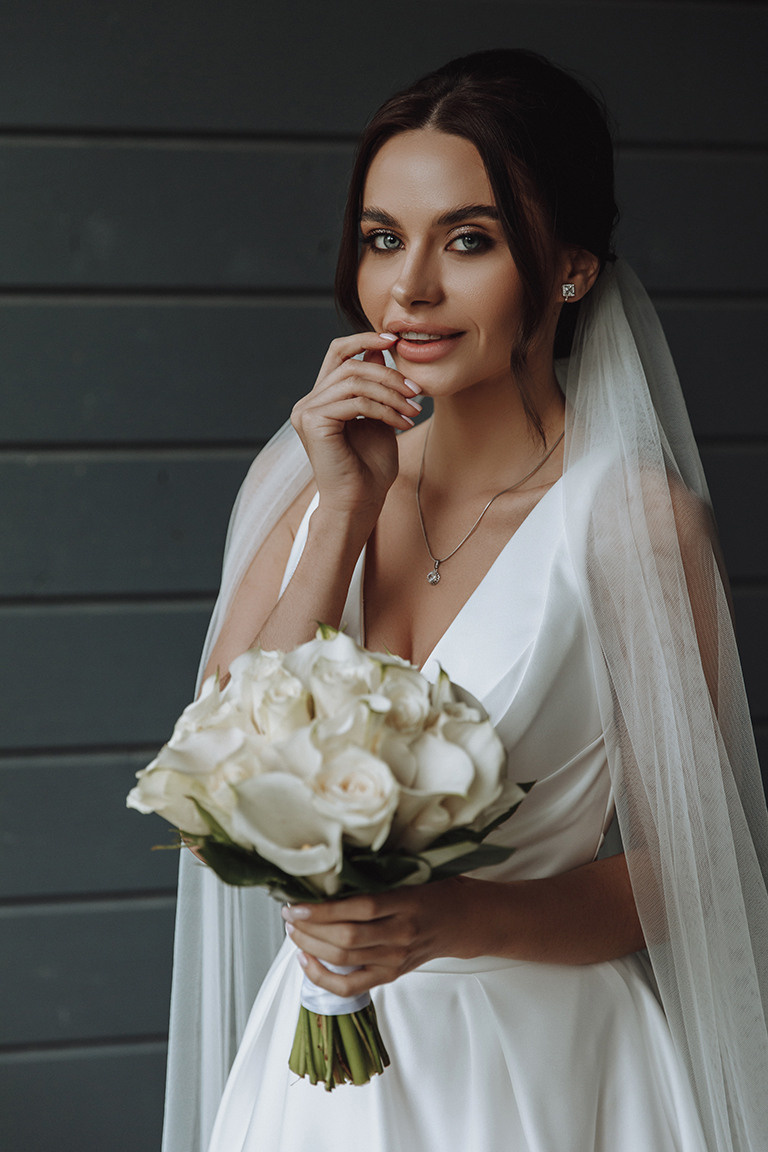 Фотосессии. Студия визажистов, стилистов по прическам, бровистов и мастеров по ресницам