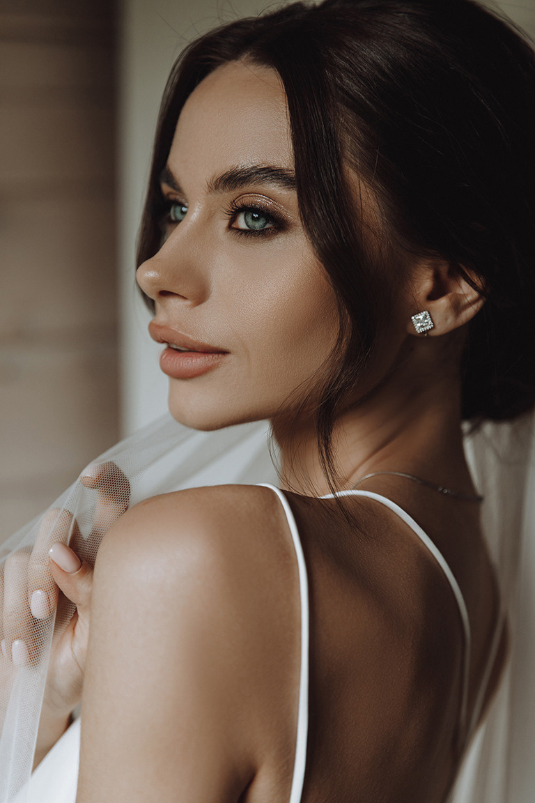 Фотосессии. Студия визажистов, стилистов по прическам, бровистов и мастеров по ресницам