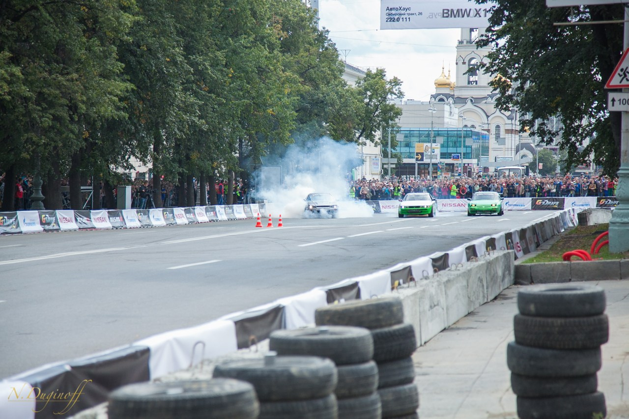 Nissan Nissmo Drive. Профессиональный фотограф Дугинов Николай | Екатеринбург