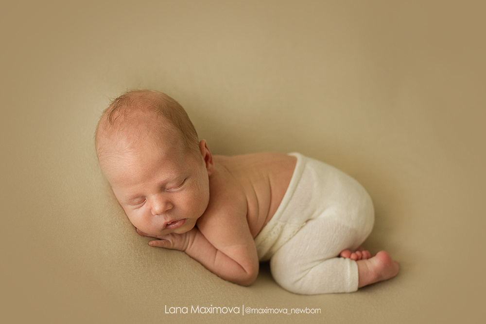Фотосессия новорождённого. Фотограф новорождённых малышей и детский фотограф В Казани Лана Максим