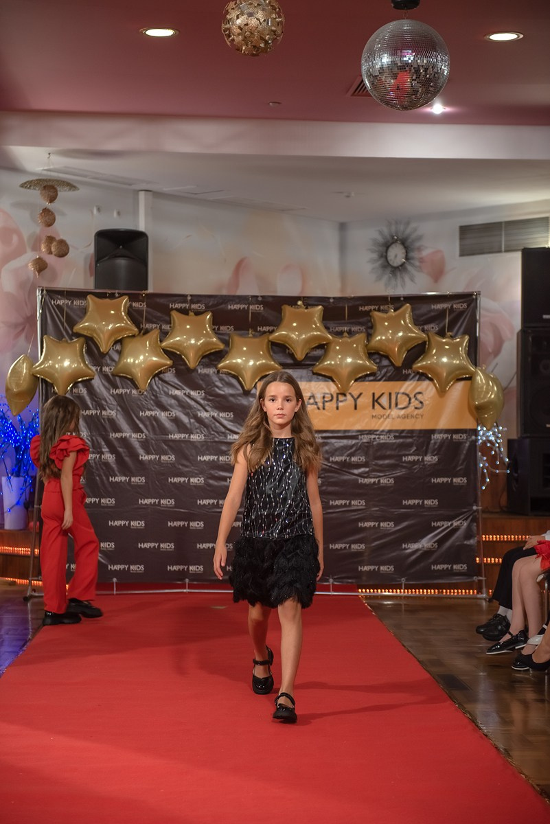HAPPYkids дефиле санаторий Октябрьский. Семейный и коммерческий фотограф в Сочи Александр Бодунов