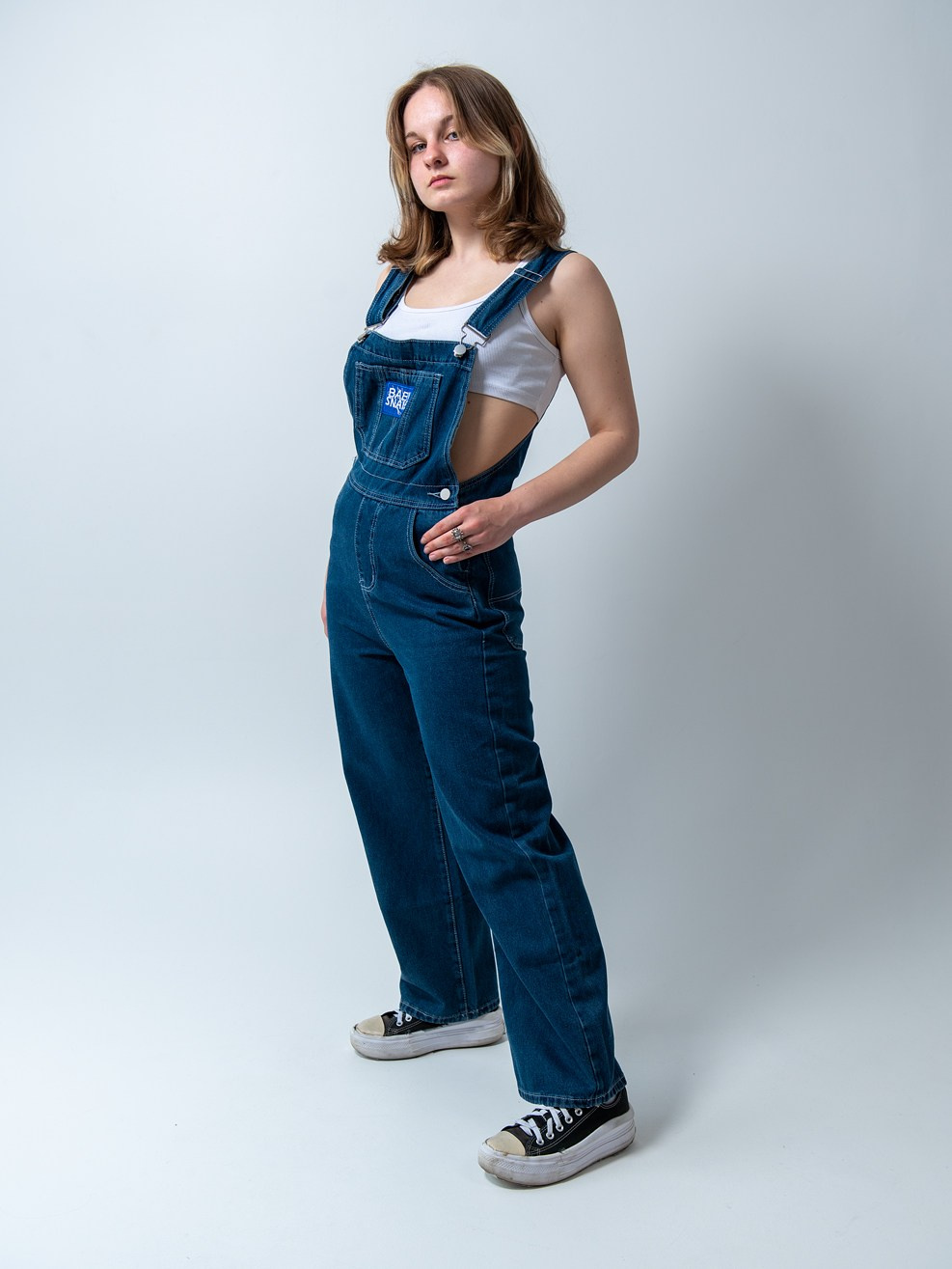 Детская джинсовая одежда в студии. Семейный и коммерческий фотограф в Сочи Александр Бодунов