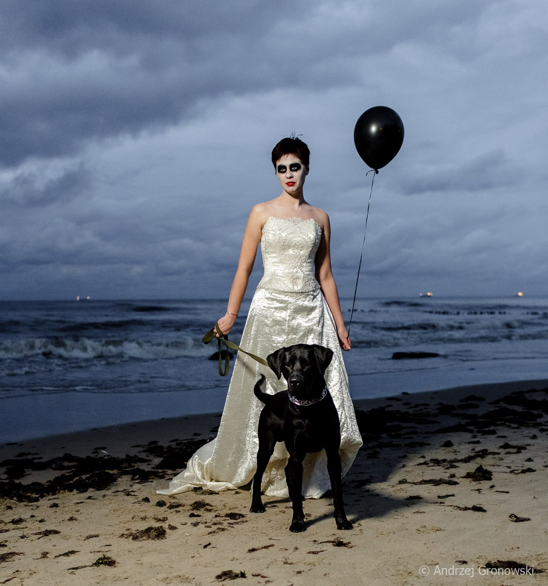 Regina. A. Gronowski — Portrait female photographer in Kaliningrad | Portraits, Nude