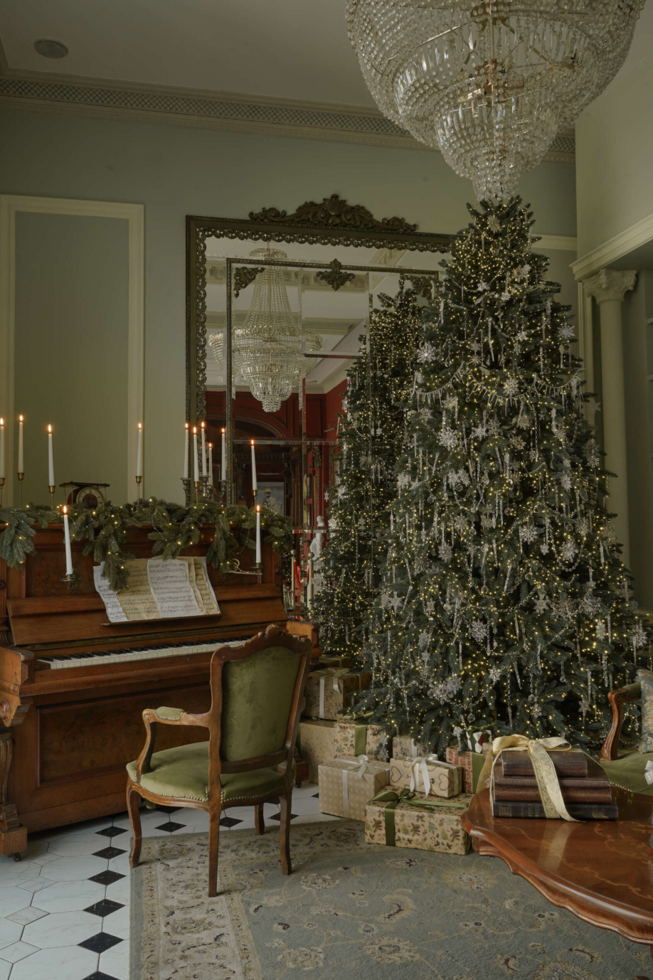 Смотреть фото Зал № 4. Привет, меня зовут Vikki фотограф с опытом более 7 лет