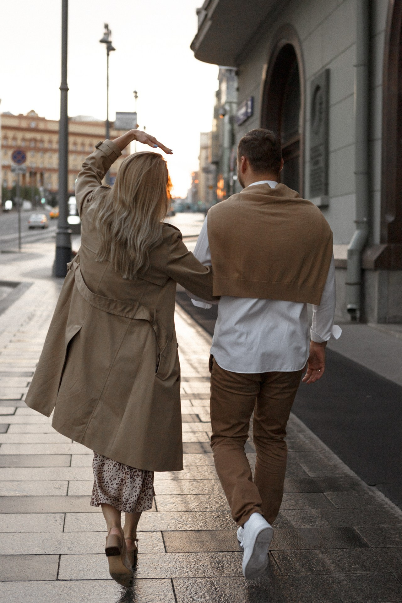 Любовь со всеми остановками. Фотограф Владимир Молоканов