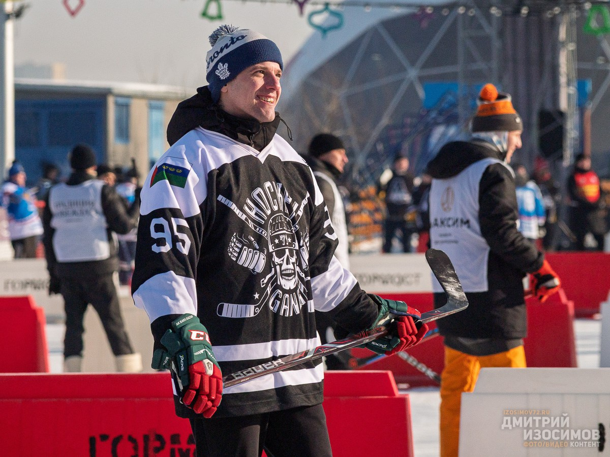 Хоккей у «Конторы пароходства