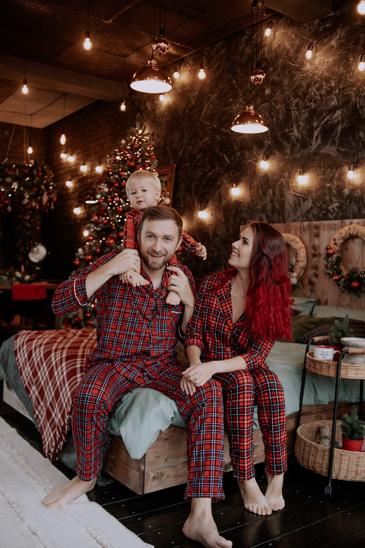 Новый год зал Urban. Семейный и детский фотограф в Санкт-Петербурге Авдошова Надежда