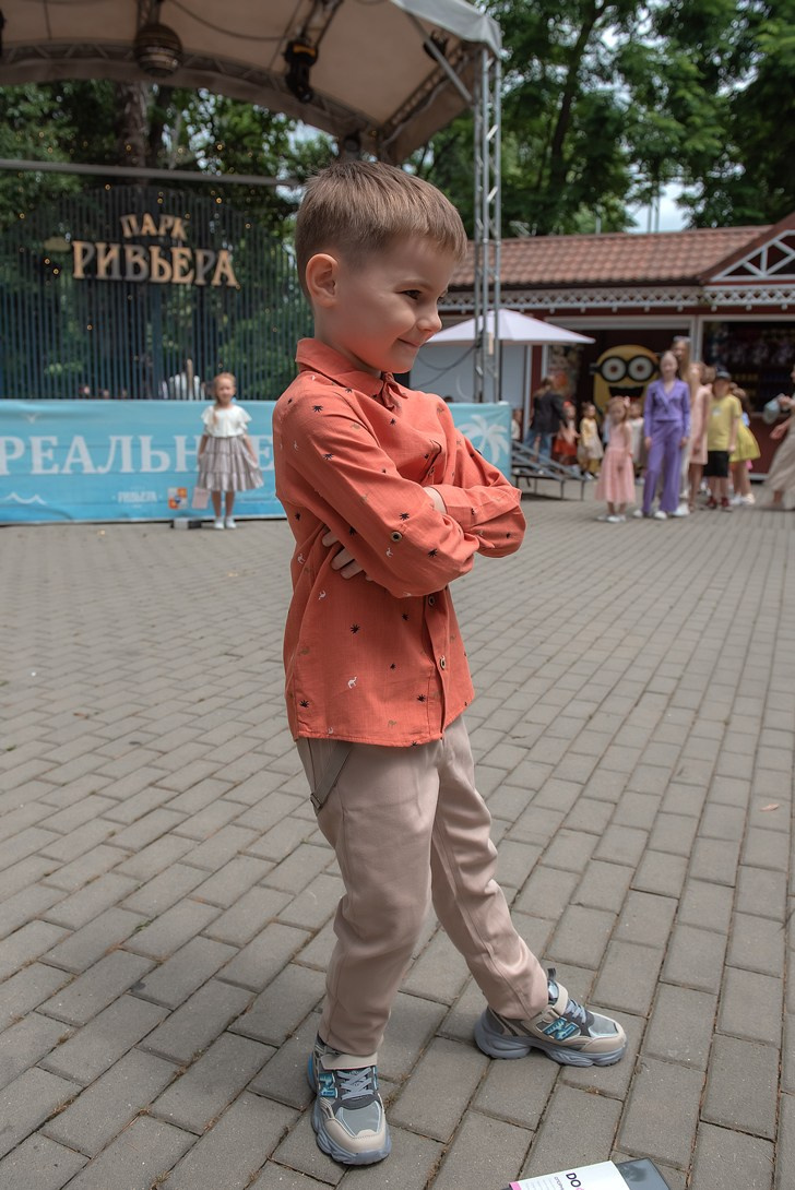 Парк Ривьера дефиле HAPPYkids. Семейный и коммерческий фотограф в Сочи Александр Бодунов