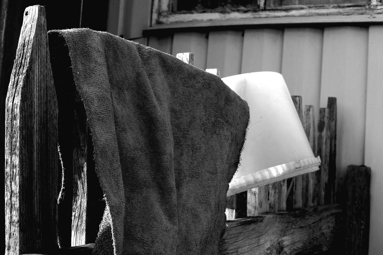 ДЕРЕВЕНСКАЯ ЖИЗНЬ. ДЕТАЛИ. Фотограф Красноярск съемки лавстори, фотосессия в студии, портретная съемка, творческие фотосессии