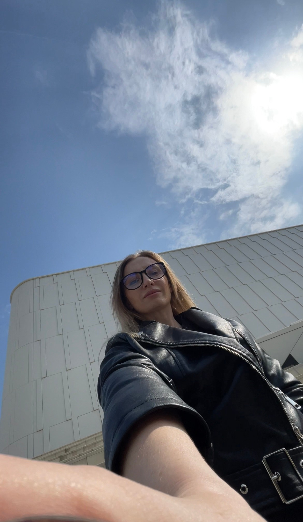 Индивидуальный Урок по фото с искуственным светом. Компания и фотошкола по созданию контента в Москве