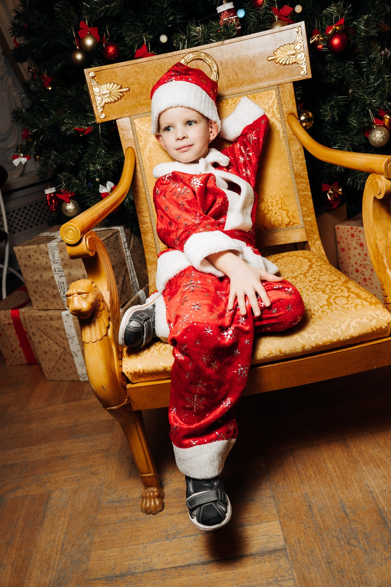 Дети | Новогодняя елка. Репортажный фотограф Санкт-Петербург