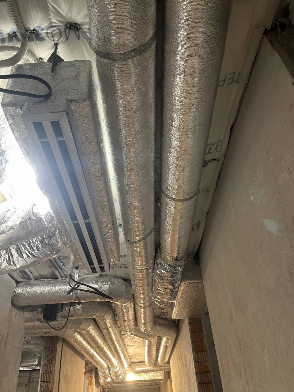 Приточно вытяжные системы и Канальное кондиционирование. CLIMATE HOUSE ENGINEERING