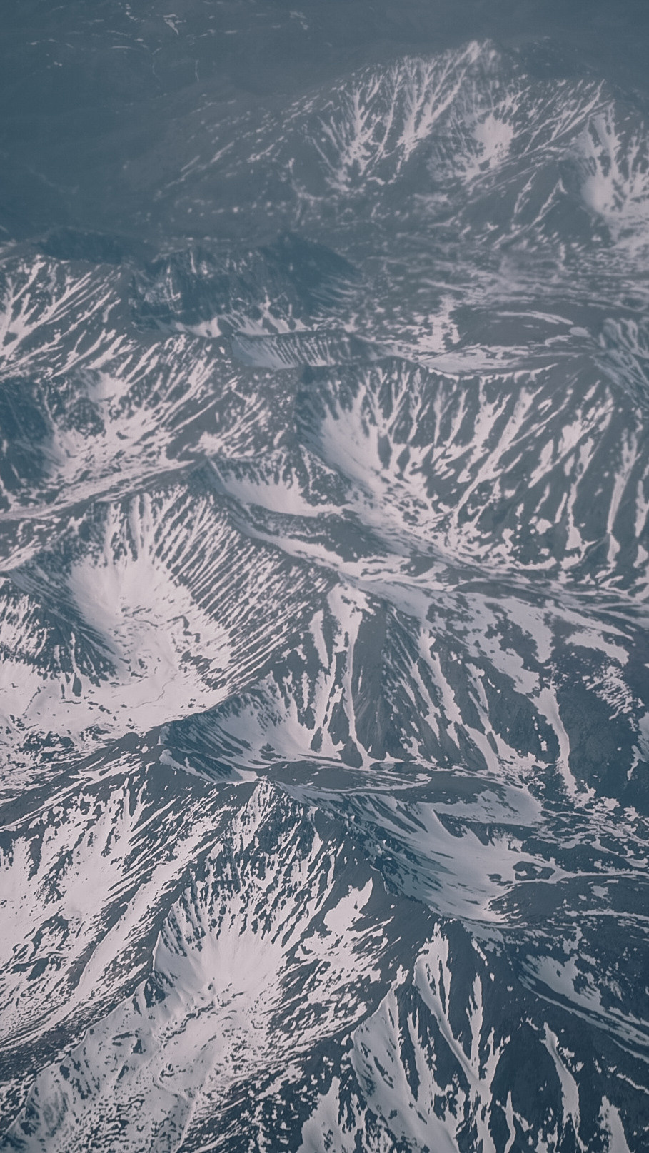 Северные Курилы 2022. Человек с фотокамерой