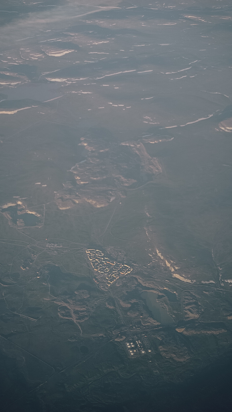 Северные Курилы 2022. Человек с фотокамерой