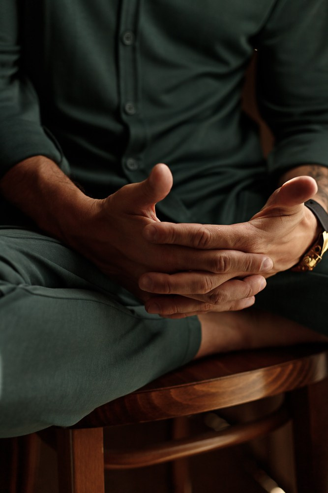 Мужская фотосессия в Новосибирске: запечатлею силу, харизму и стиль делового мужчины. Фотограф Ольга Баранова