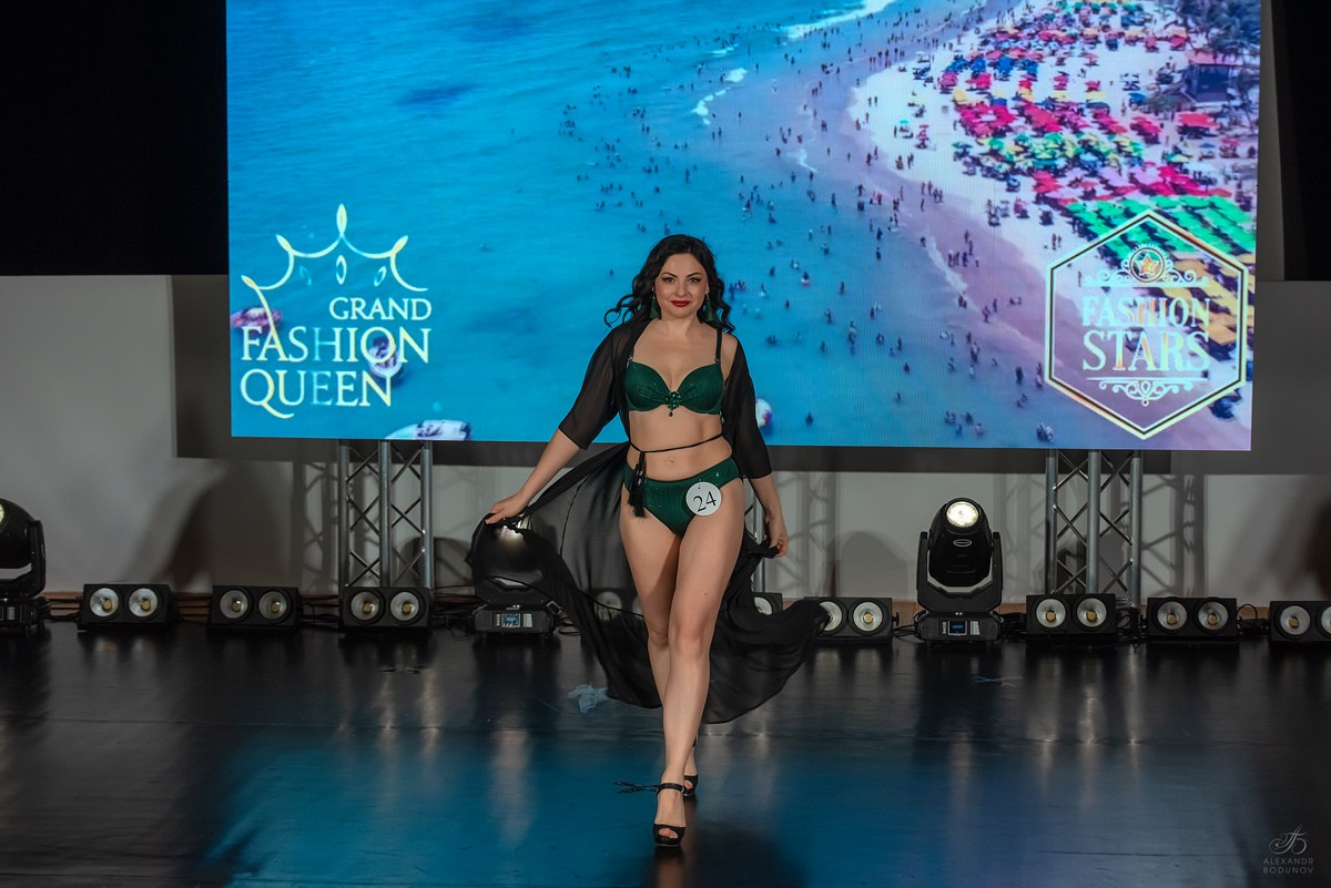 GrandFashionShow2024. Семейный и коммерческий фотограф в Сочи Александр Бодунов