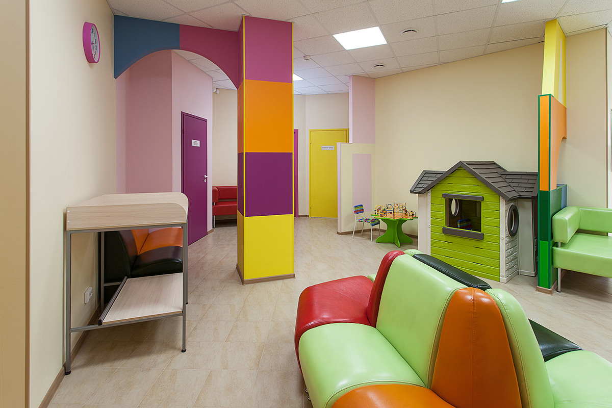 Рекламный фотограф в Санкт-Петербурге. Интерьерная фотосъемка детских мед. учреждений. Фотограф Сергей Пушкин. СПб. Фото для сайтов и полиграфии. Сотрудничество агенства. Фотосъемка детских центров, арт-пространств и комерческих помещений. Photographer  in Saint-Petersburg, Russia.