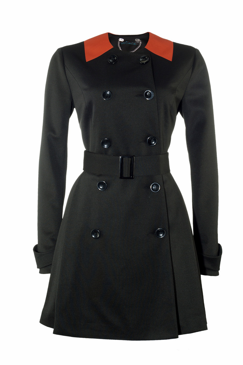 Фотосъемка одежды для маркетплейсов и каталогов. Фото на белом фоне. Фотограф Сергей Пушкин. Одежда на "невидимом манекене". Студийная фотосессия.