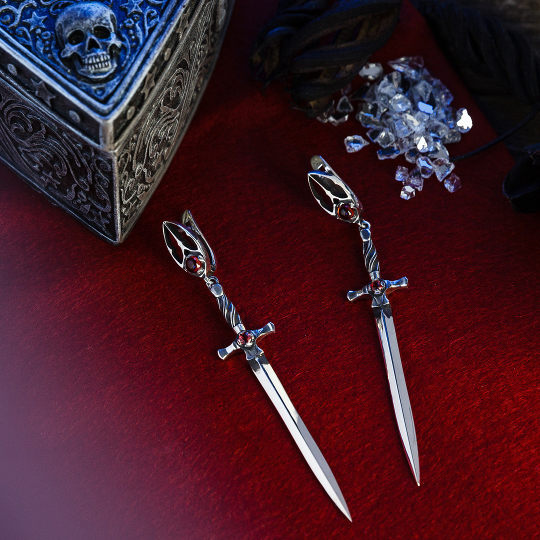 Рекламная фотосъёмка ювелирных украшений и драгоценных камней. Предметная фотосъемка ювелирных украшений. Профессиональный фотограф в Санкт-Петербурге. Студийная фотография. Ювелирный фотограф Сергей Пушкин. Фото для рекламы и соцсетей.  Product photographer in Saint-Petersburg, Russia. Gems photo. Фотосъемка товаров для соцсетей и маркетплейсов.