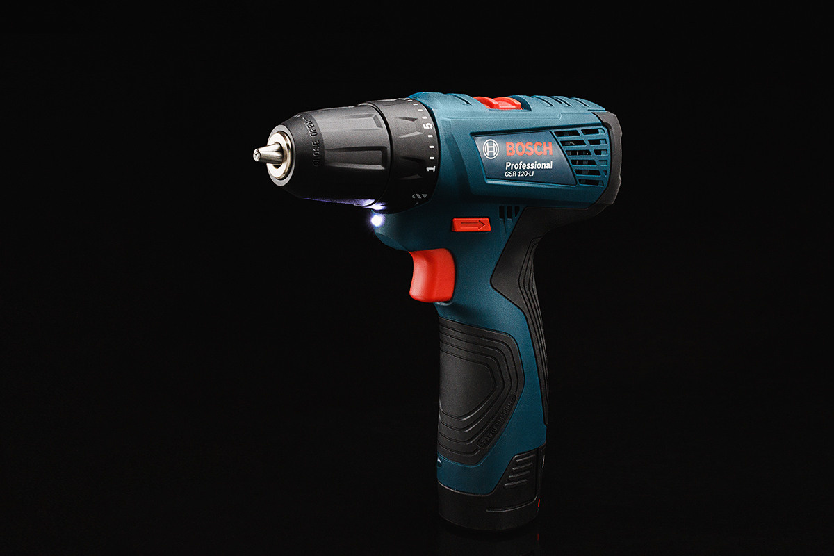 Рекламная фотосъёмка. Предметная фотосъемка инструментов, электроприборов и других товаров для дома. Профессиональный фотограф в Санкт-Петербурге. Студийная фотография. Фотограф Сергей Пушкин. Фото для рекламы и соцсетей.  Product photographer in Saint-Petersburg, Russia. 