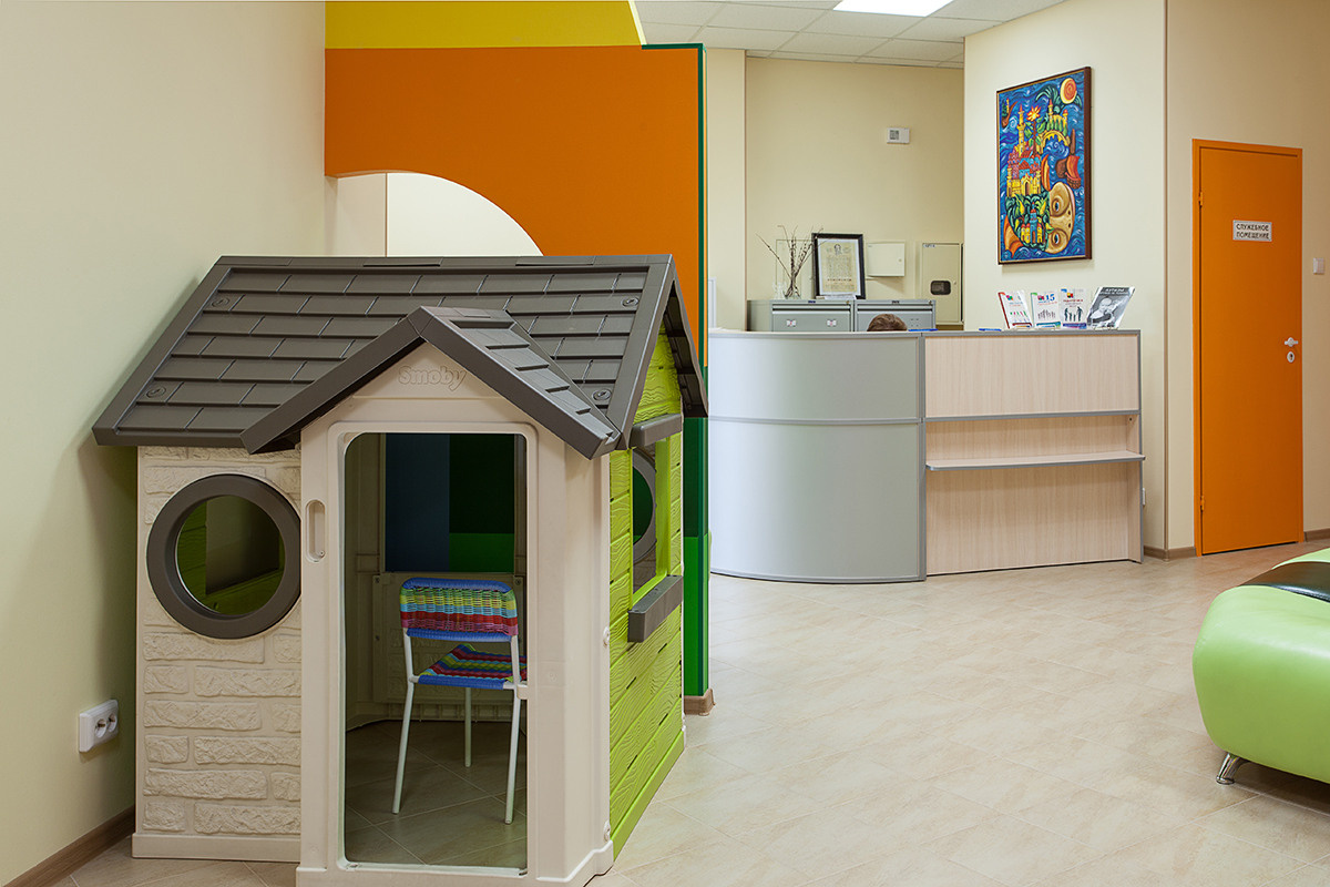 Рекламный фотограф в Санкт-Петербурге. Интерьерная фотосъемка детских мед. учреждений. Фотограф Сергей Пушкин. СПб. Фото для сайтов и полиграфии. Сотрудничество агенства. Фотосъемка детских центров, арт-пространств и комерческих помещений. Photographer  in Saint-Petersburg, Russia.