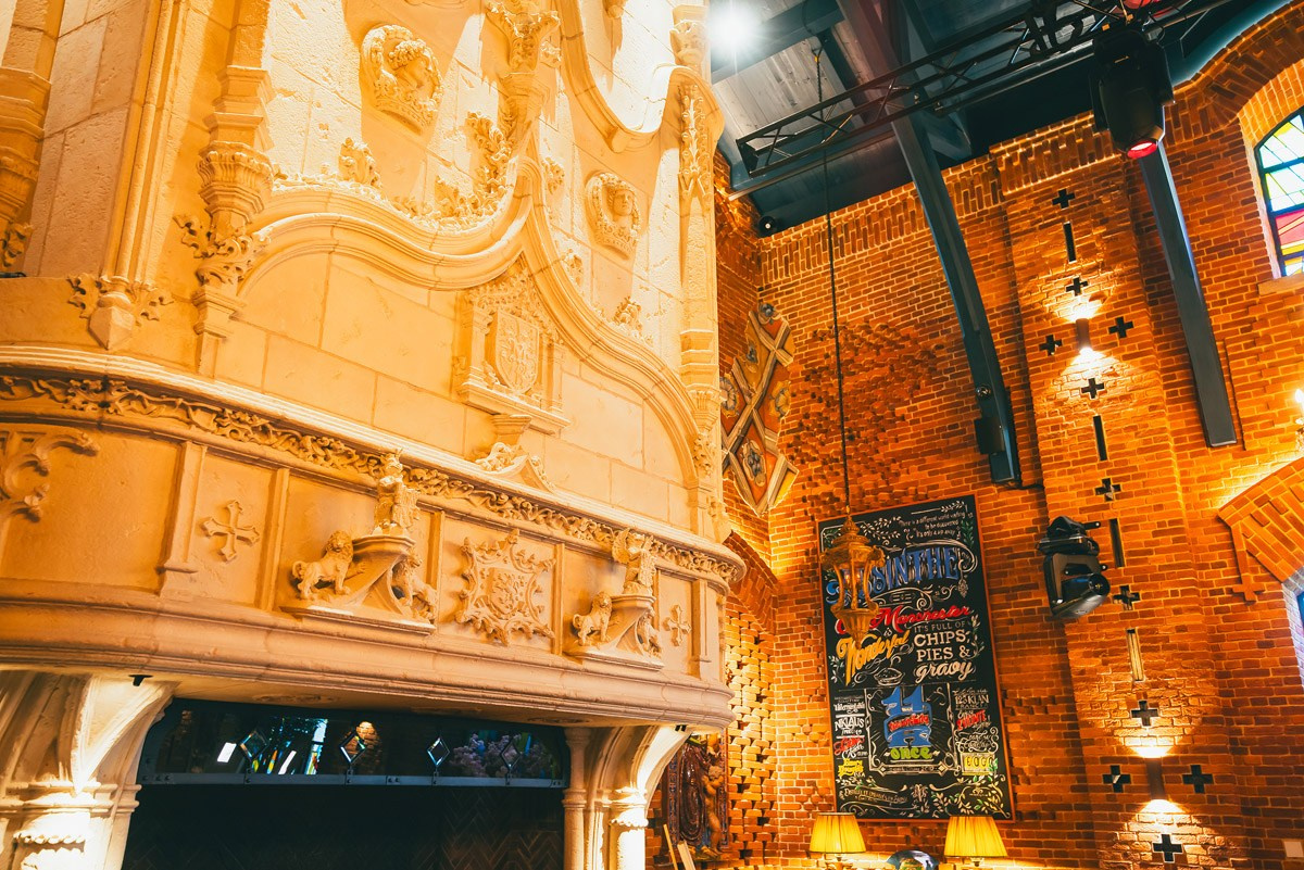 Old House Resort & Spa — «12 стульев»