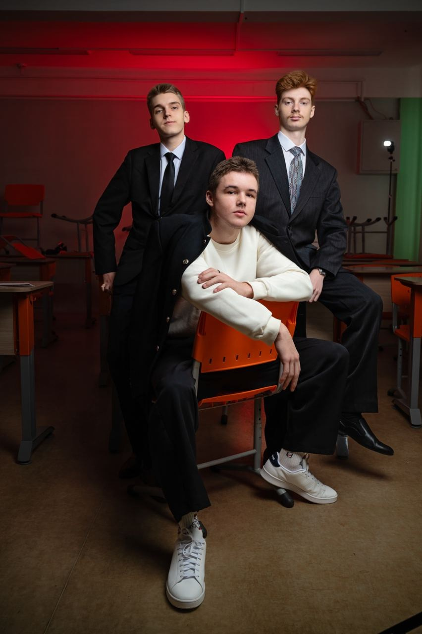 Выпускной альбом для 9-11 классов в СПб и ЛО. Выпускные альбомы для школы и детского сада в СПб и ЛО