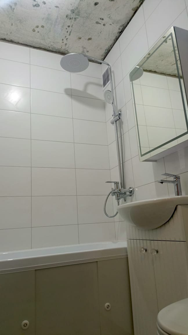 Ванная комната (ул. Карима Тинчурина д. 7). Ремонт санузла, туалета, ванной под ключ в Казани. Укладка плитки