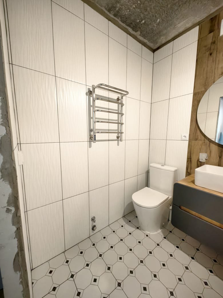 Ванная комната (ул. Серова д. 41а). Ремонт санузла, туалета, ванной под ключ в Казани. Укладка плитки